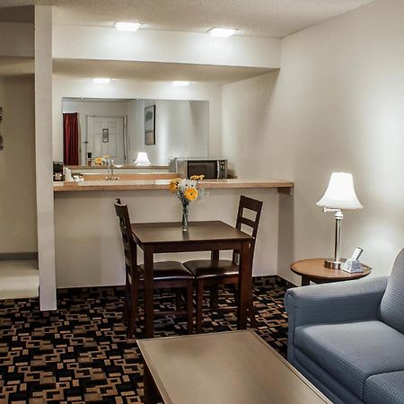 Morningglory Inn & Suites Bellingham Room photo