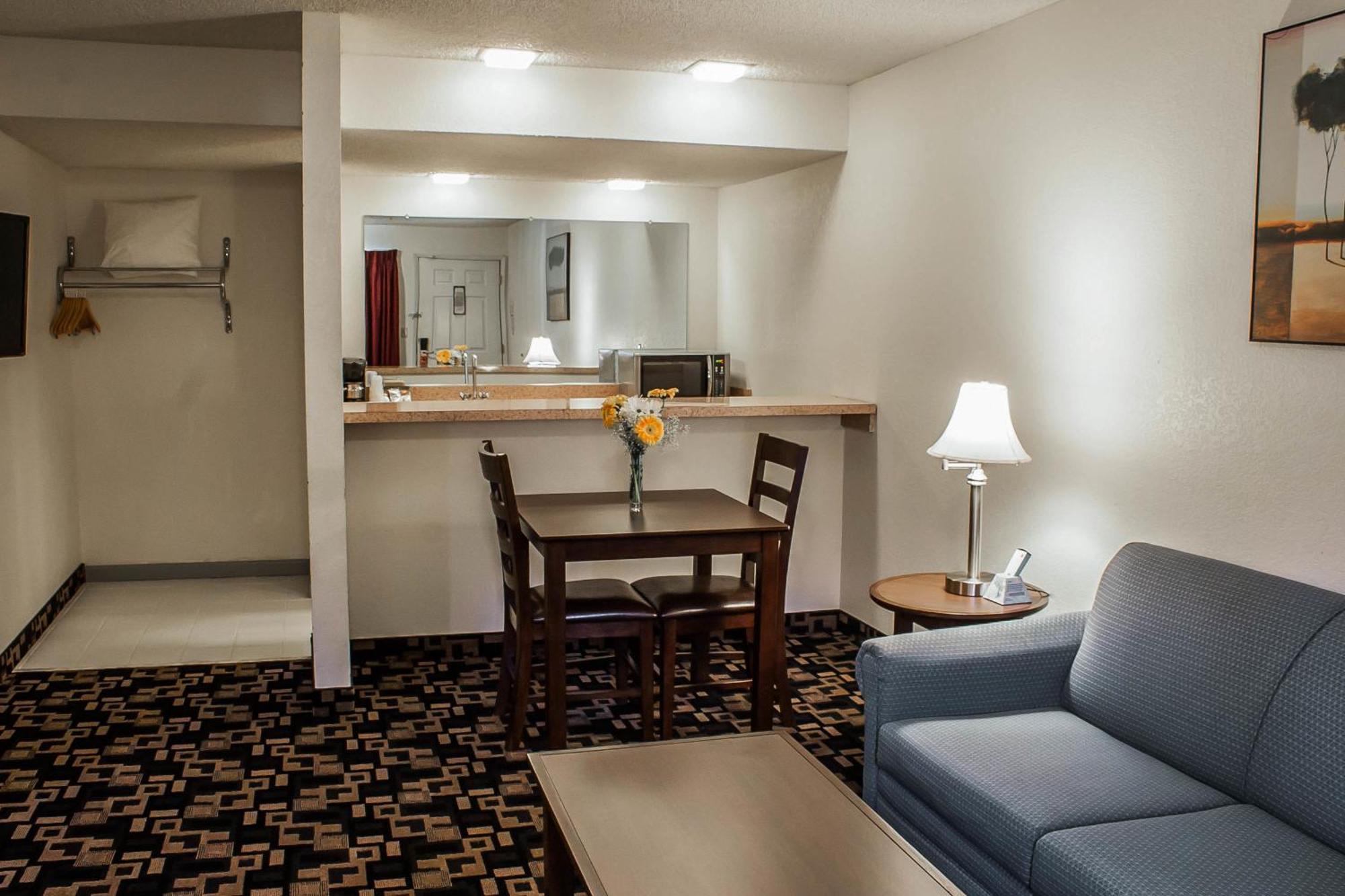 Morningglory Inn & Suites Bellingham Room photo