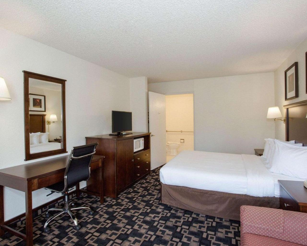 Morningglory Inn & Suites Bellingham Exterior photo