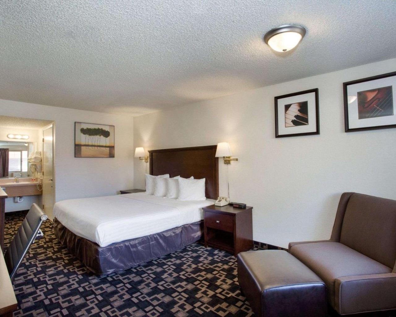 Morningglory Inn & Suites Bellingham Exterior photo